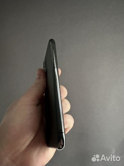 iPhone 11 Pro, 64 ГБ