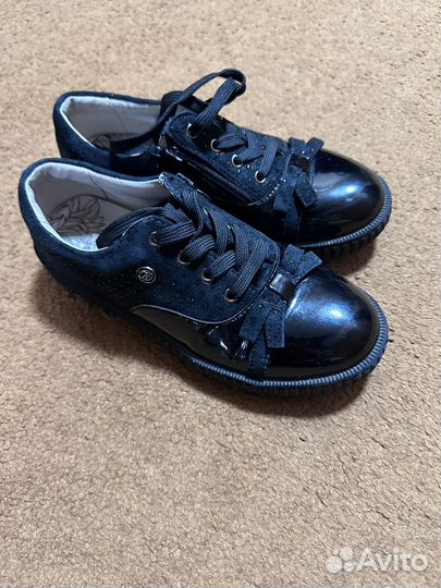 Туфли детские для девочки 33