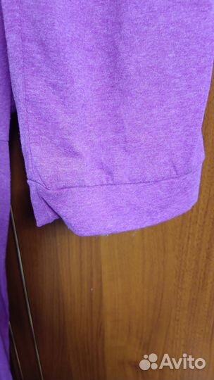 Костюм женский нов 54