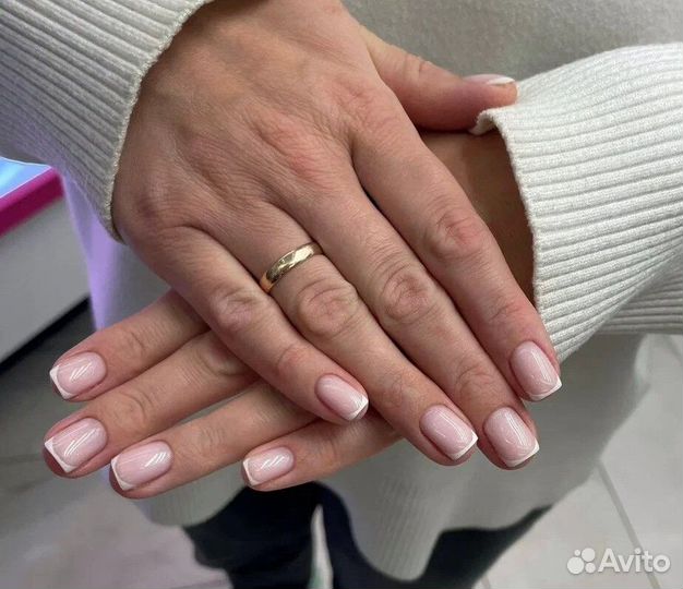 Маникюр / Педикюр / Наращивание ногтей