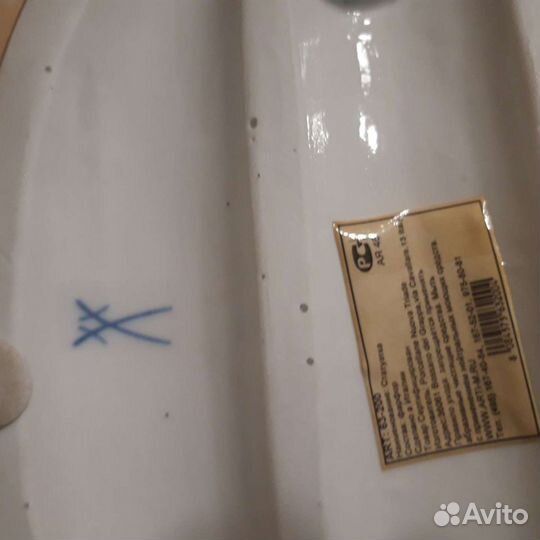 Фарфоровые статуэтки и другое