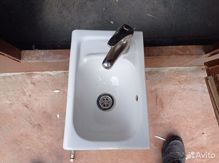 Раковина бу