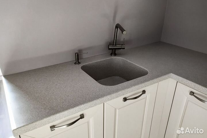 Столешница для стола из камня м2