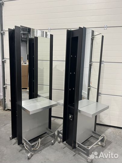 Стойка парикмахерская с зеркалом 2шт