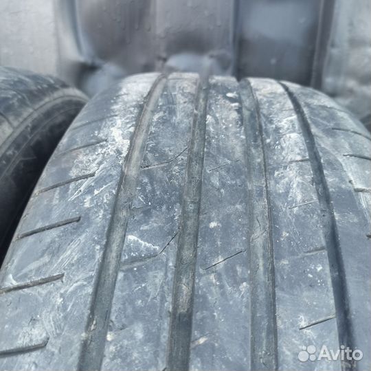 Nexen N Fera Primus QX 215/60 R16