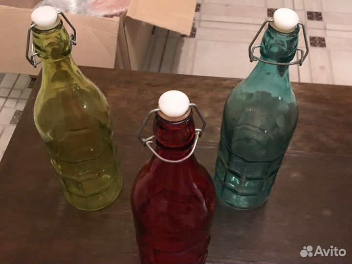 Бутылка стеклянная