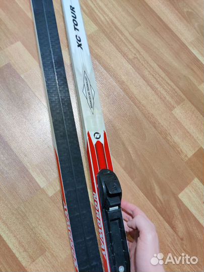 Беговые лыжи 210 с креплениями