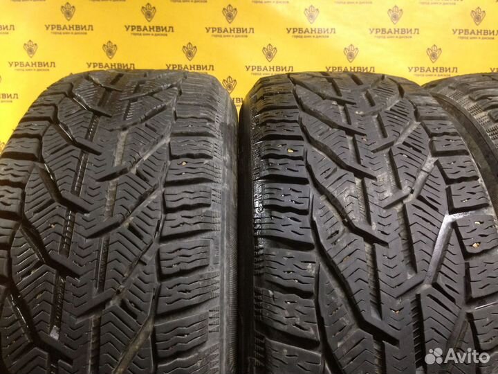 Kormoran SUV Snow 215/60 R17 96H