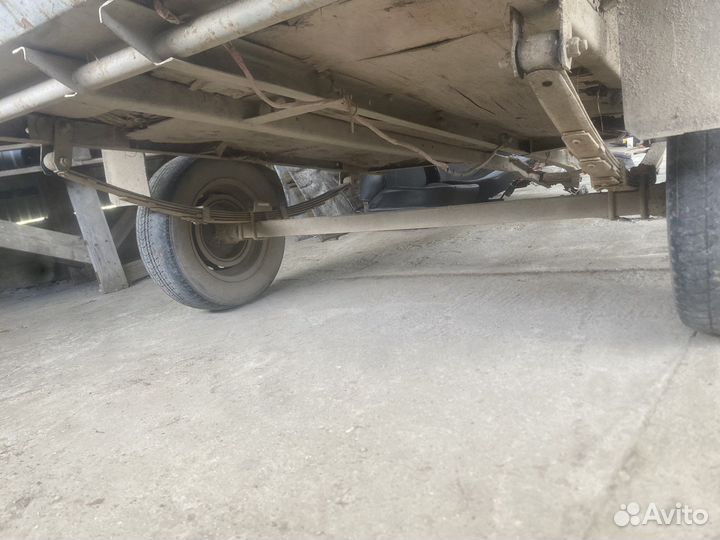 Прицеп легковой