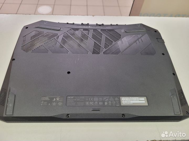 Корпусные части на ноутбук Acer Nitro N18C3