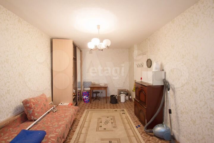 Комната 35,8 м² в 2-к., 9/9 эт.