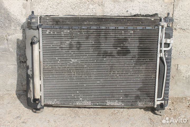 Chevrolet Captiva кассета радиаторов 2.4 3.2 МКПП