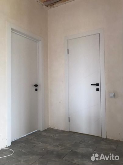 Дверь межкомнатная белая Геометрия