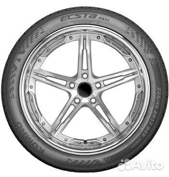 Kumho Ecsta PS71 225/35 R20