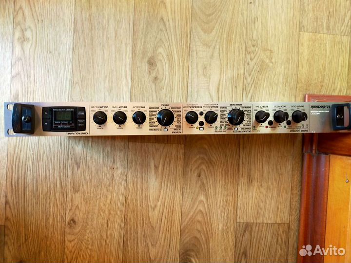 Процессор эффектов Т С. Еlectronics M-350