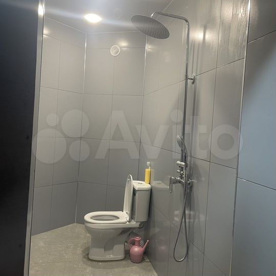 Дом 220 м² на участке 4 сот.