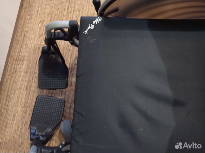 Инвалидная коляска складная бу