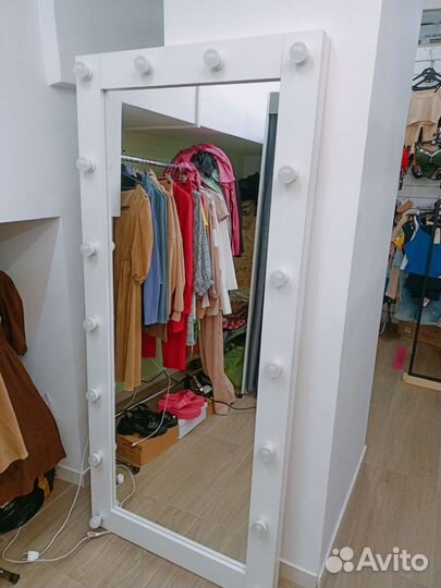 Зеркало напольное в полный рост