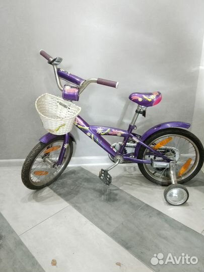 Коляска,тележка,люлька,туалетный столик