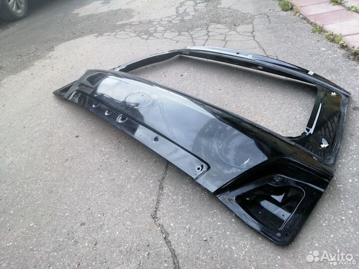 Крышка багажника Toyota Land Cruiser 200 дорестайл