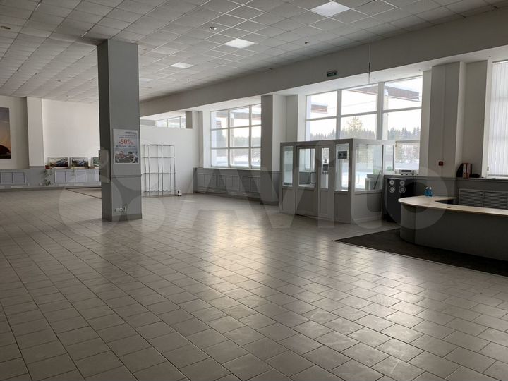 Свободного назначения, 600 м²