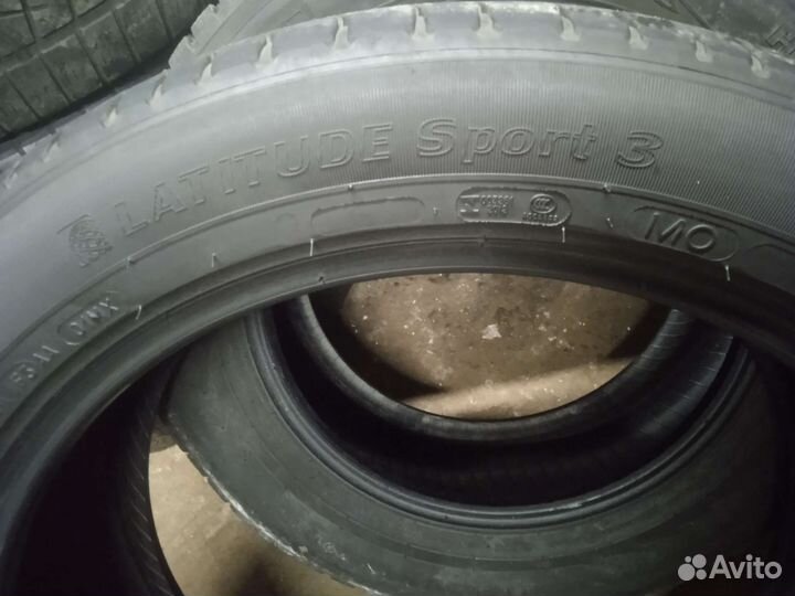 Michelin Latitude Sport 3 255/45 R20 и 285/40 R20 108Y