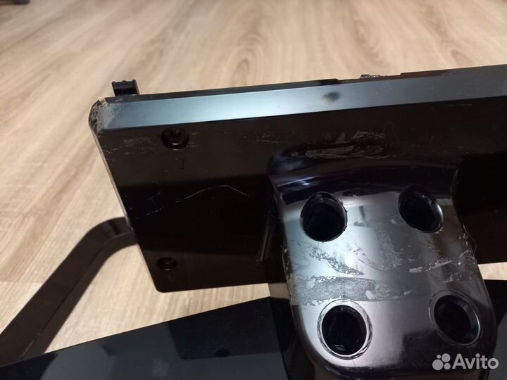 Подставка для TV LG 42LM640T-ZA следы скотча