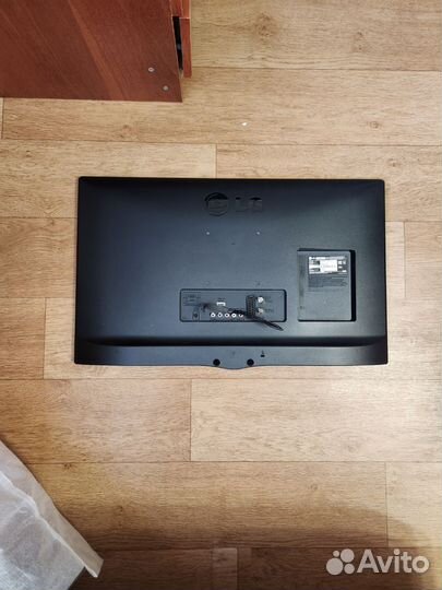 LED телевизор LG