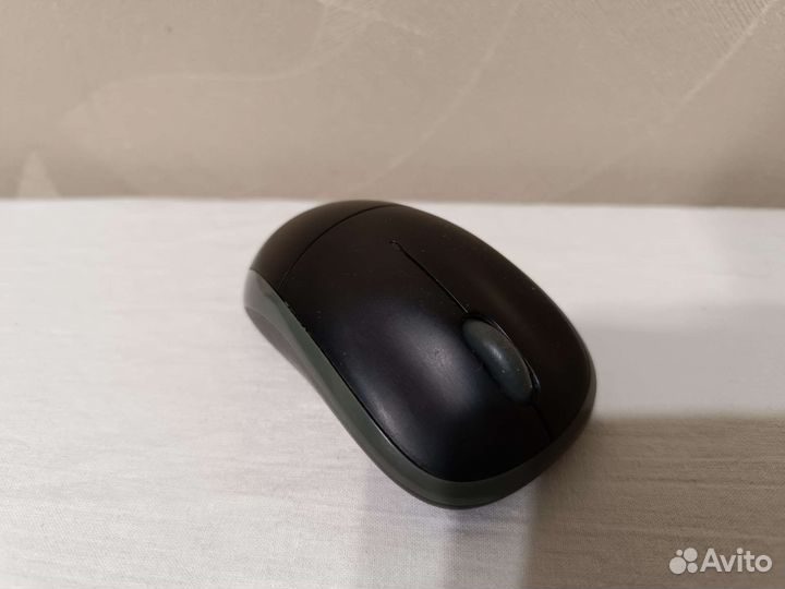 Беспроводная клавиатура и мышь logitech