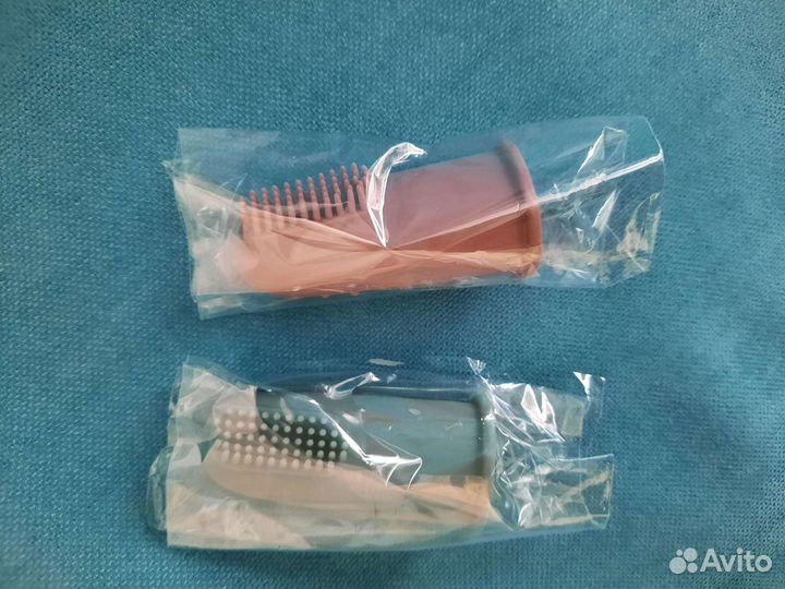 Щетка массажёр грызунок прорезыватель U-образная