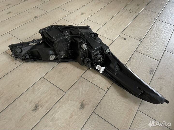 Фара левая toyota c-hr