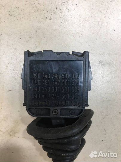 Переключатель подрулевой стеклоочистителей