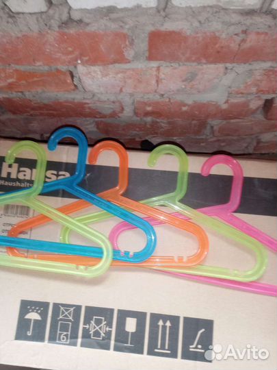 Плечики детские