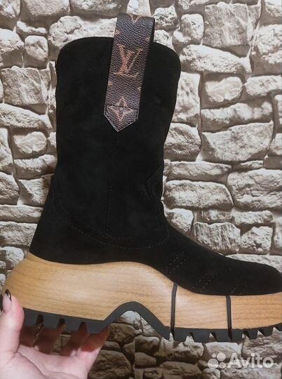 Ботинки женские зимние 38 размера