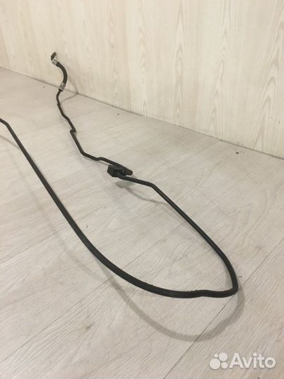 Трубка гидроподвески Mercedes Benz S500L W220