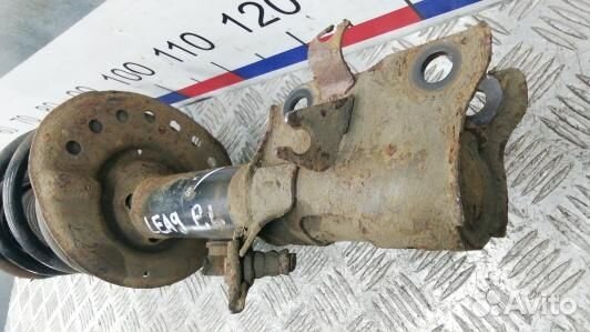 Стойка передняя левая nissan qashqai J10 (LEA09K50