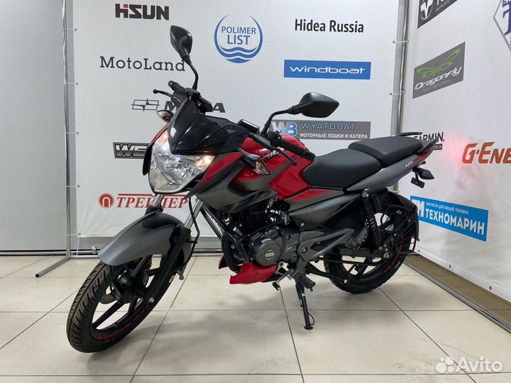 Дорожный мотоцикл Bajaj Pulsar NS125 / Баджадж