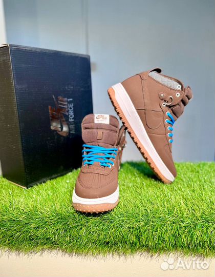 Nike LF1 duckboot 17