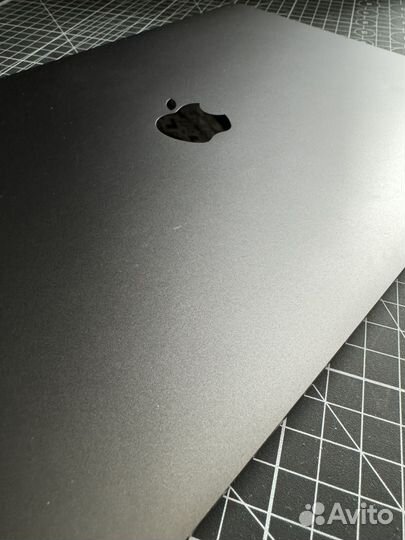 Macbook pro 13 2017 a1708