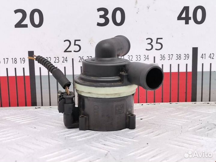 Насос антифриза дополнительный Audi A5 8T 2010