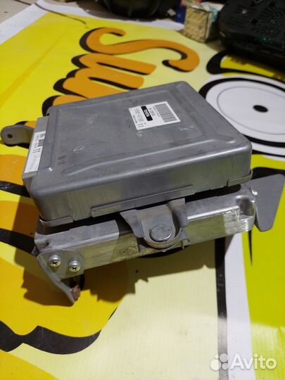 Блок управления Toyota Prius NHW20 1NZ-FXE 2008