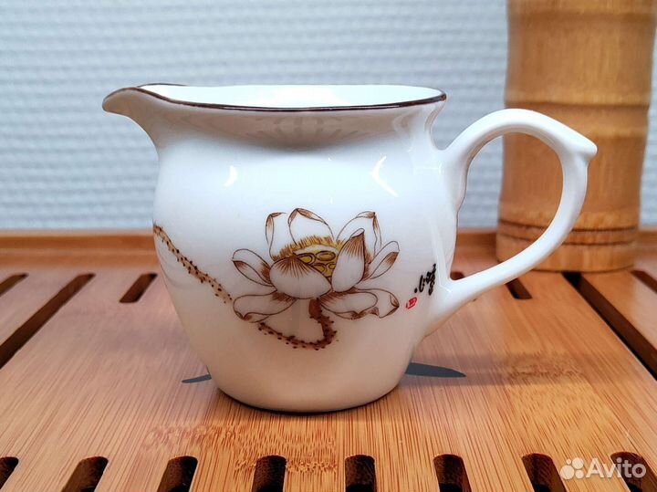 Сливник «Белый Пион» для чая и других напитков