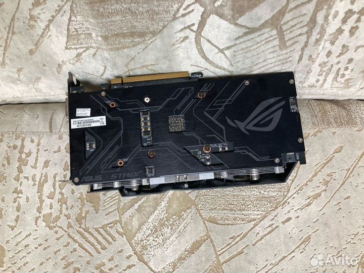 Видеокарта Asus GTX 1050 Ti Strix 4Gb