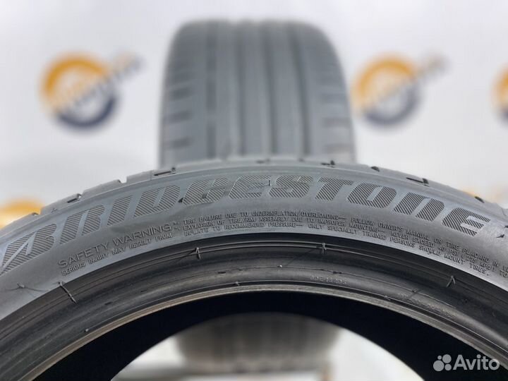 Bridgestone Potenza S001 255/40 R18 102Y