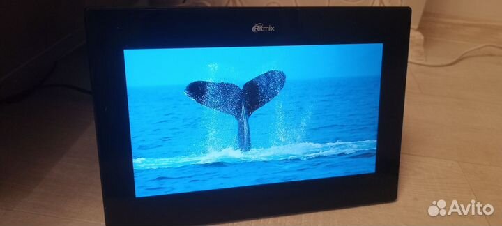 Цифровая фоторамка Ritmix RDF-1002