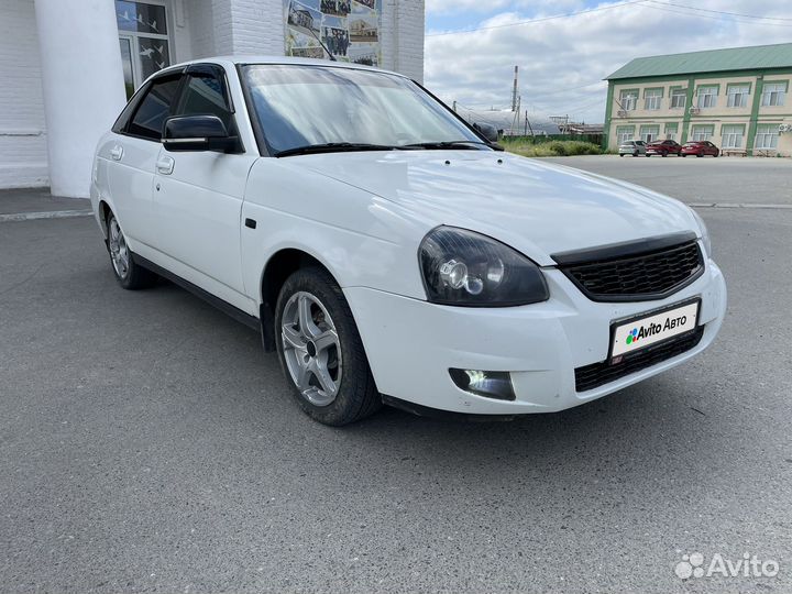LADA Priora 1.6 МТ, 2011, 200 000 км