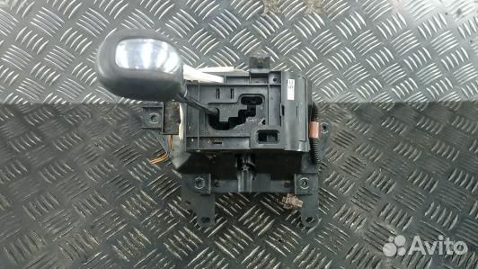 Кулиса кпп lexus GS 3 (BNK12DM01)