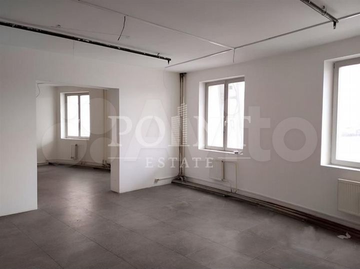 Продам торговое помещение, 260.7 м²