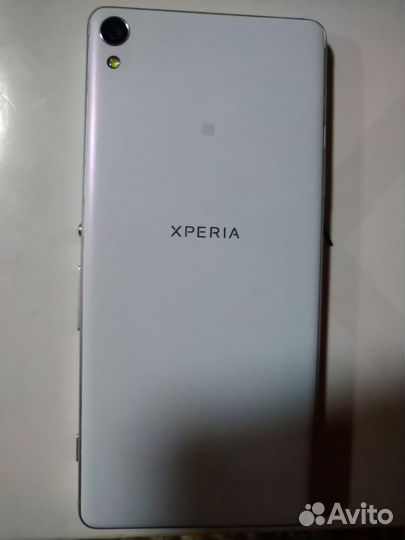Sony Xperia XA, 2/16 ГБ