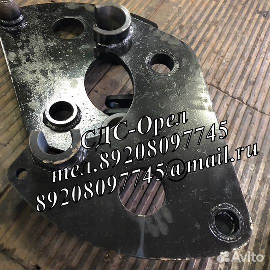 Кронштейн 225.07.13.01.000/225.07.15.01.000